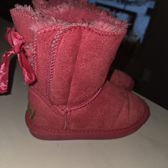 Warm Fuchsia Kids Boots - Picture 5 of 9